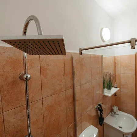 Flh - Mai Cu Aroma De Cafea Si Ceai Apartmán